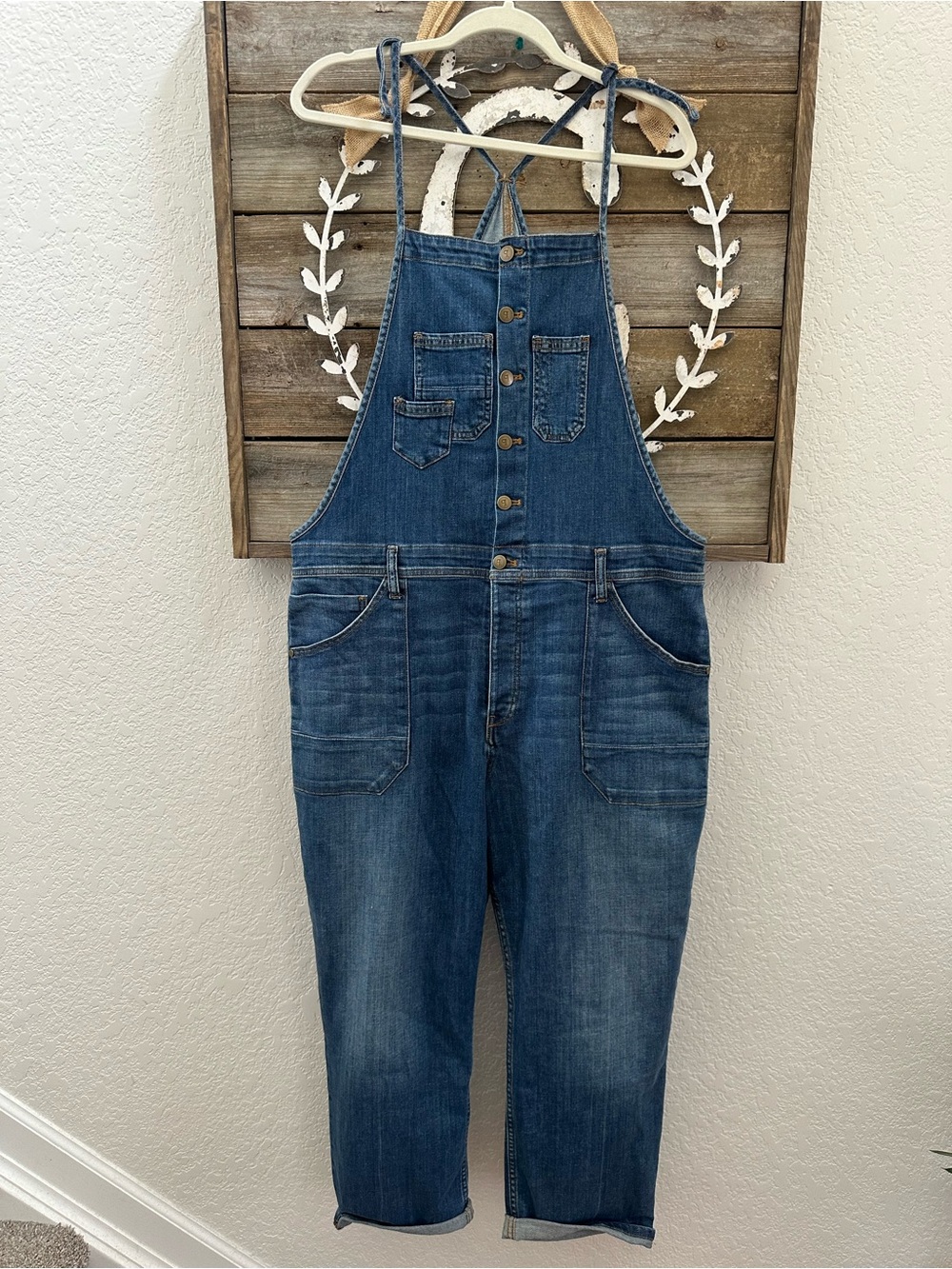 Anthropologie Pilcro stretchy denim overalls ladies size XL